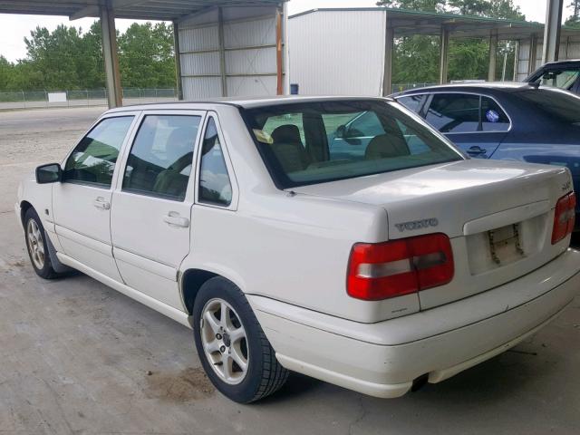 YV1LS55A4X1608270 - 1999 VOLVO S70 WHITE photo 3