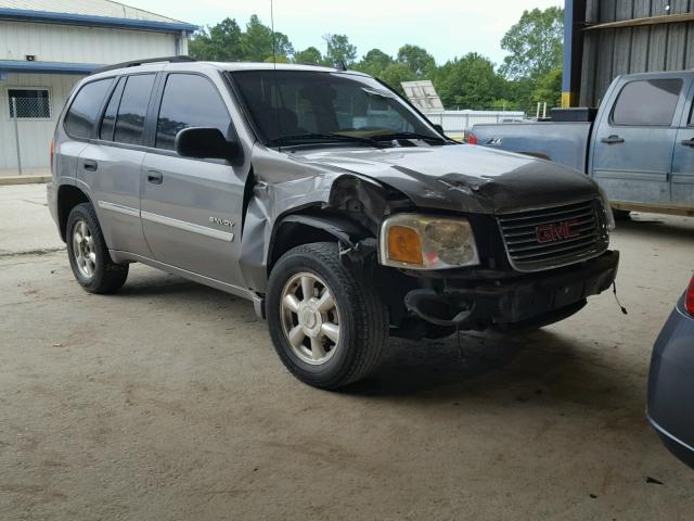 1GKDS13S462126765 - 2006 GMC ENVOY GRAY photo 1