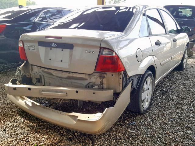 1FAHP34N36W210058 - 2006 FORD FOCUS ZX4 TAN photo 4