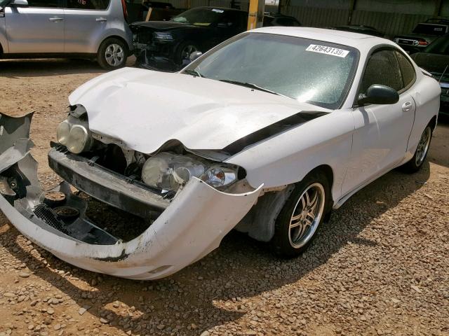 KMHJG25F61U240037 - 2001 HYUNDAI TIBURON WHITE photo 2