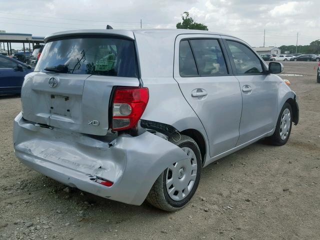 JTKKU10498J004777 - 2008 TOYOTA SCION XD SILVER photo 4