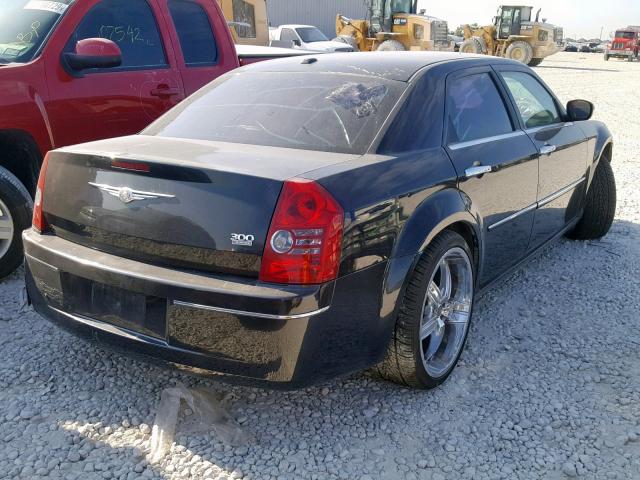 2C3CA5CVXAH263239 - 2010 CHRYSLER 300 TOURIN BLACK photo 4