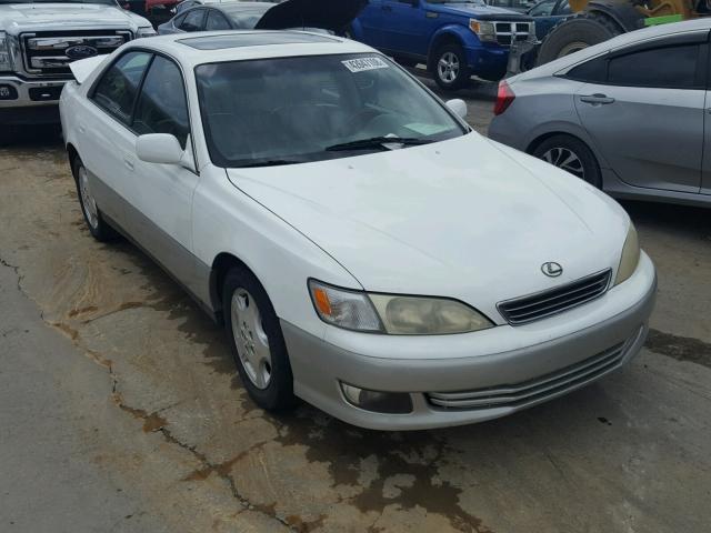 JT8BF28G5Y0261347 - 2000 LEXUS ES 300 WHITE photo 1