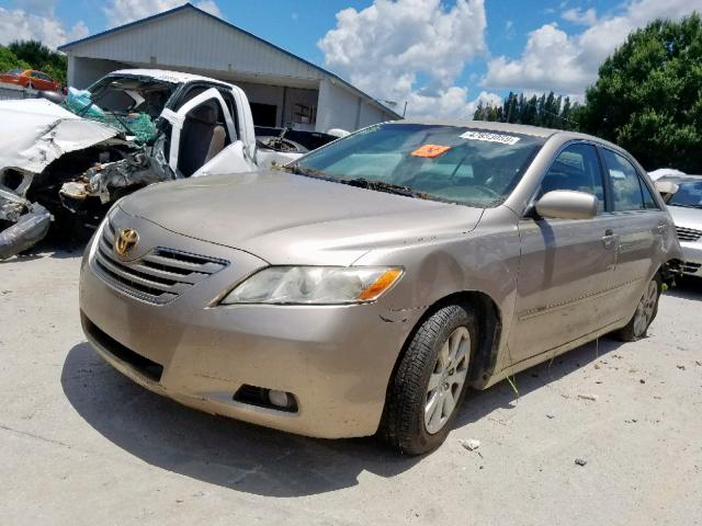 JTNBE46K373089559 - 2007 TOYOTA CAMRY NEW GOLD photo 2