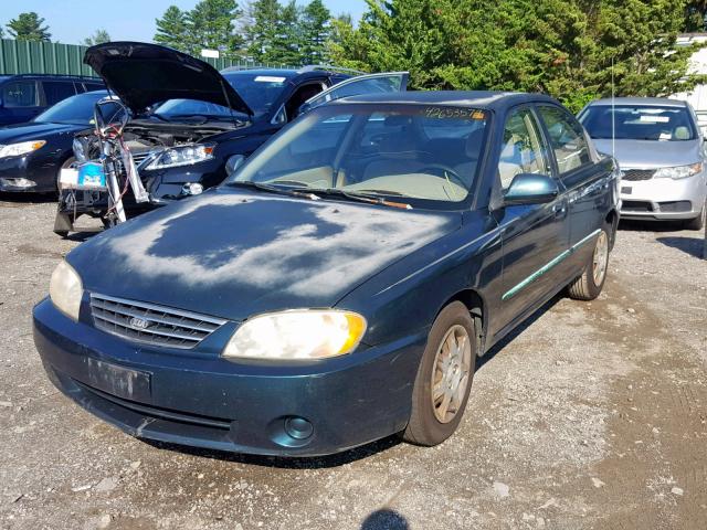 KNAFB121425140667 - 2002 KIA SPECTRA BA GREEN photo 2