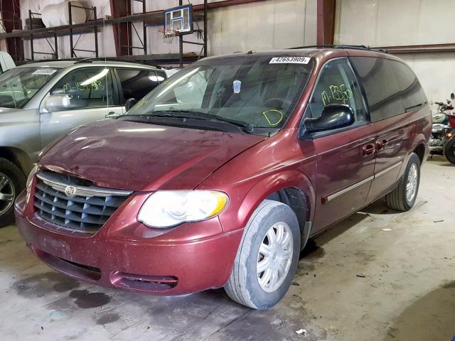 2A4GP54L77R210827 - 2007 CHRYSLER TOWN & COU MAROON photo 2