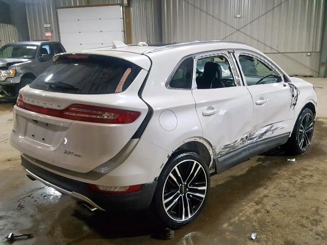 5LMTJ3DH4HUL57383 - 2017 LINCOLN MKC RESERV WHITE photo 4