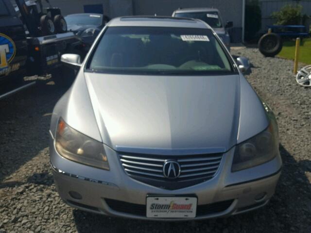 JH4KB16567C002502 - 2007 ACURA RL GRAY photo 9