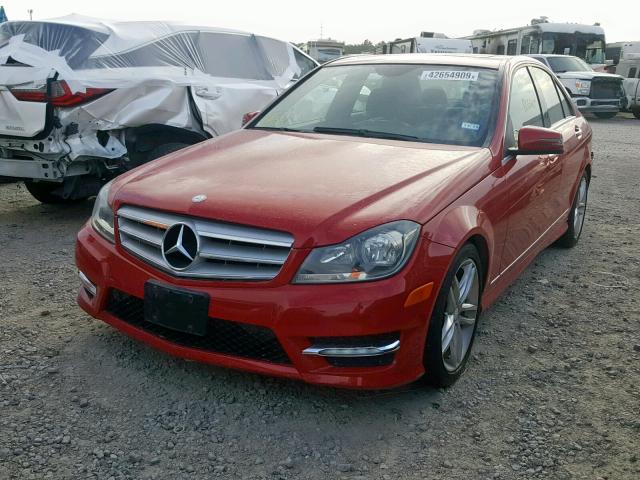 WDDGF4HB3DR256294 - 2013 MERCEDES-BENZ C 250 RED photo 2