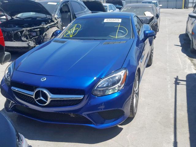 WDDPK3JA9HF128768 - 2017 MERCEDES-BENZ SLC 300 BLUE photo 2