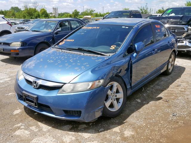 19XFA1F68AE044197 - 2010 HONDA CIVIC LX-S أزرق صورة 2