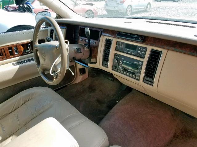 1G6DW52PXTR714986 - 1996 CADILLAC FLEETWOOD WHITE photo 9