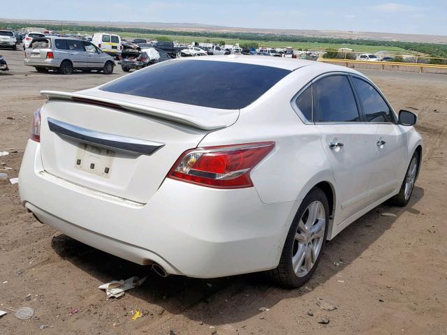 1N4BL3AP6DC151304 - 2013 NISSAN ALTIMA 3.5 WHITE photo 4