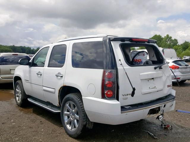 1GKFK63897J283161 - 2007 GMC YUKON DENA WHITE photo 3