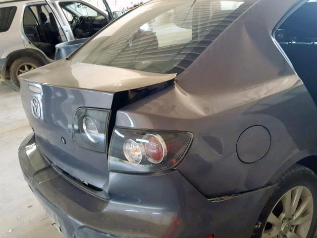 JM1BK12F581792095 - 2008 MAZDA 3 I GRAY photo 9