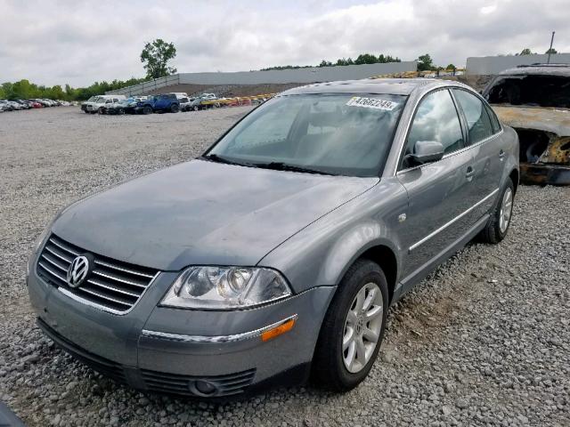 WVWPH63B81P295641 - 2001 VOLKSWAGEN PASSAT GLS GRAY photo 2