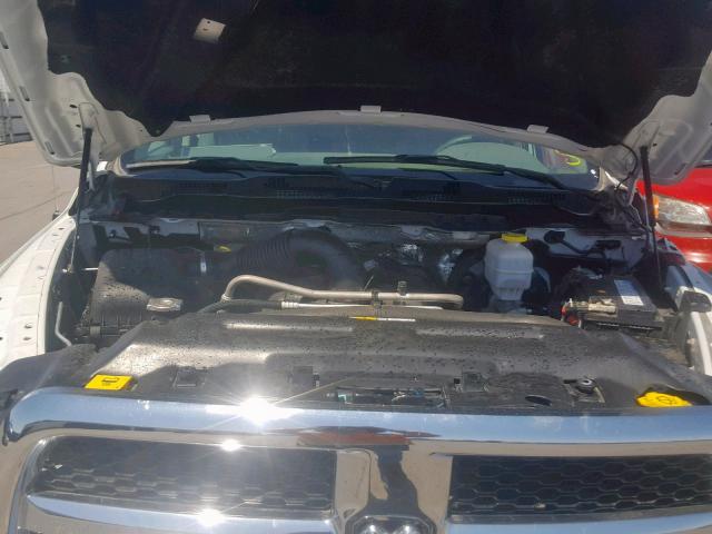 3C6TR5DTXJG169595 - 2018 RAM 2500 SLT 白色 照片 7