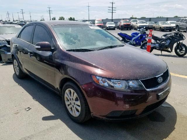 KNAFU4A2XA5858972 - 2010 KIA FORTE EX MAROON photo 1