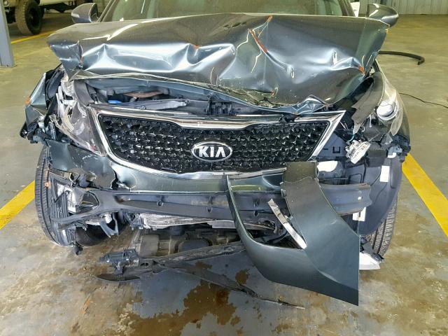 KNDPC3AC6F7763043 - 2015 KIA SPORTAGE E GRAY photo 9