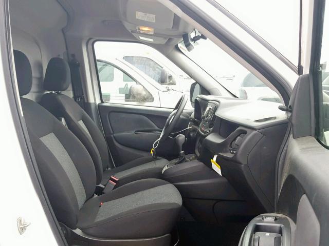 ZFBERFAB0H6E50728 - 2017 RAM PROMASTER 白色 照片 5