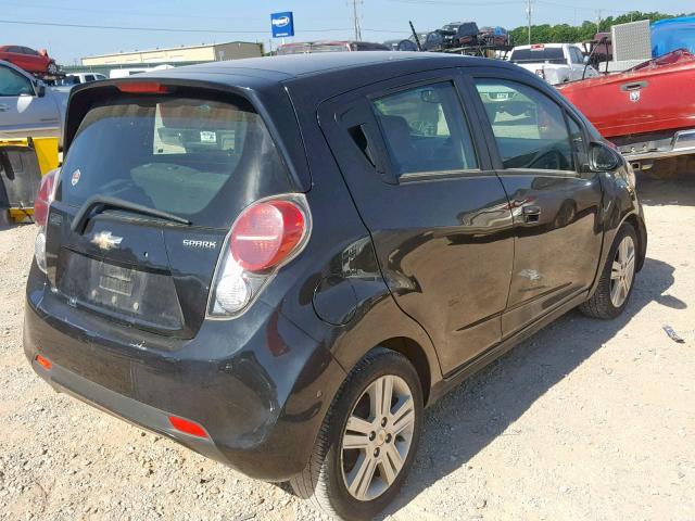 KL8CD6S95FC749263 - 2015 CHEVROLET SPARK 1LT BLACK photo 4