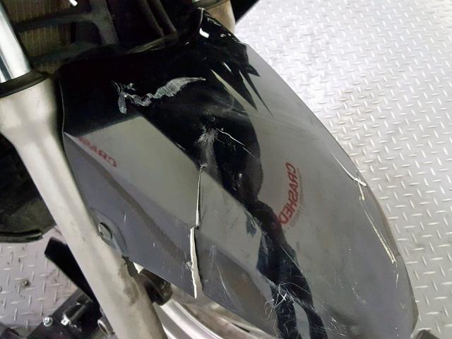 JH2PF01195K300045 - 2005 HONDA FSC600 D BLACK photo 19