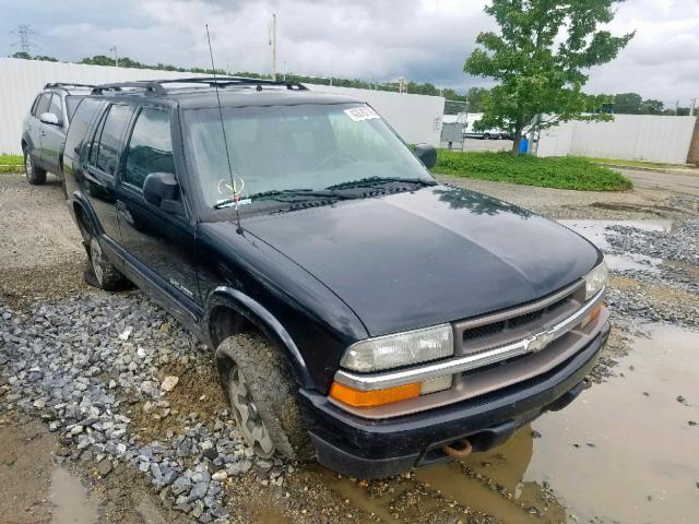 1GNDT13W12K233351 - 2002 CHEVROLET BLAZER BLACK photo 1