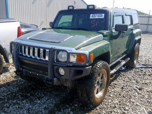 5GTDN136968160552 - 2006 HUMMER H3 GREEN photo 2