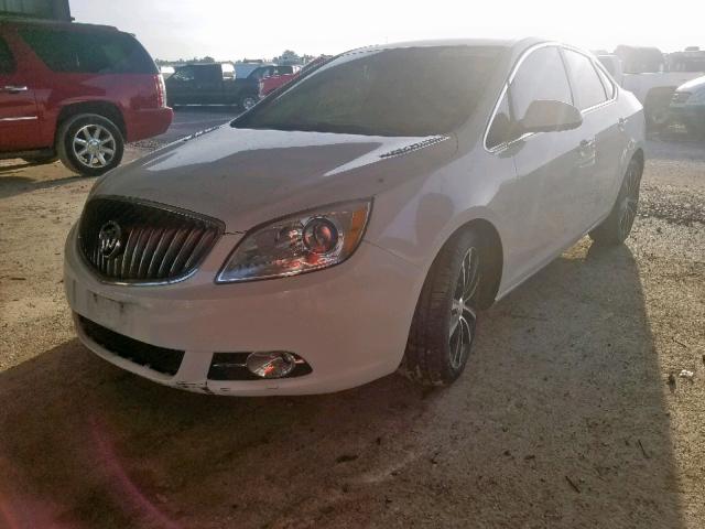 1G4PR5SK3H4117958 - 2017 BUICK VERANO SPO WHITE photo 2