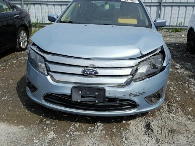 3FADP0L33AR270687 - 2010 FORD FUSION HYB BLUE photo 9