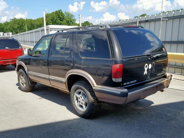 1GNDT13W6T2231032 - 1996 CHEVROLET BLAZER BLACK photo 3