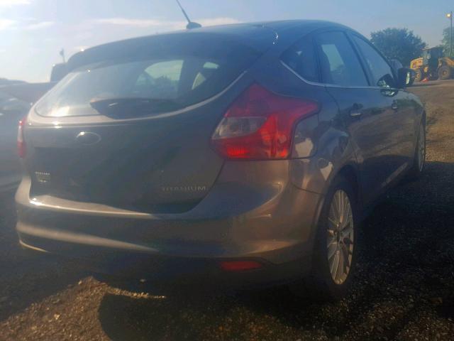 1FADP3N23EL244438 - 2014 FORD FOCUS TITA GRAY photo 4