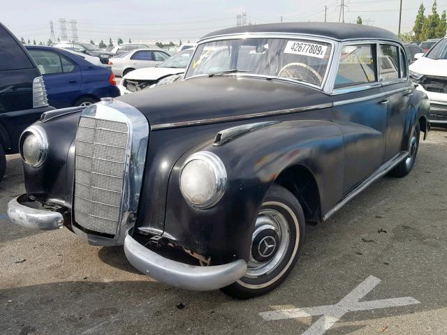 1860110206452 - 1952 MERCEDES-BENZ 300 BLACK photo 2