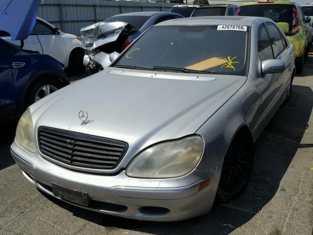 WDBNG75J91A218394 - 2001 MERCEDES-BENZ S 500 SILVER photo 2