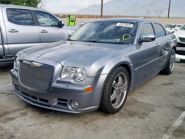 2C3LA73WX6H489468 - 2006 CHRYSLER 300C SRT-8 BLUE photo 2