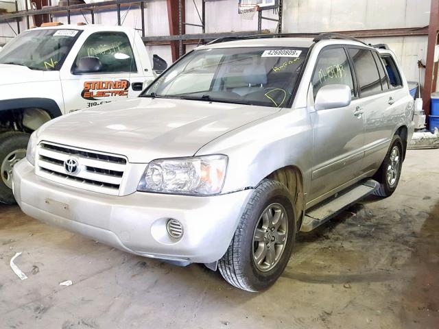 JTEEP21A250098780 - 2005 TOYOTA HIGHLANDER SILVER photo 2