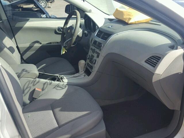 1G1ZB5E01CF223357 - 2012 CHEVROLET MALIBU LS ვერცხლისფერი ფოტო 5