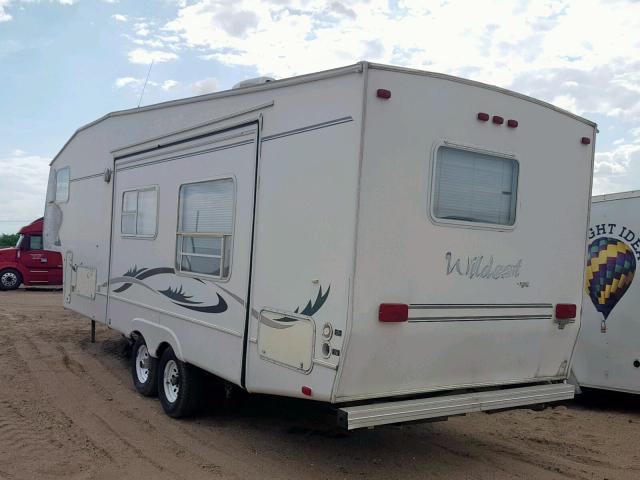 4X4FWCD2X1V001368 - 2001 WILD TRAILER WHITE photo 3