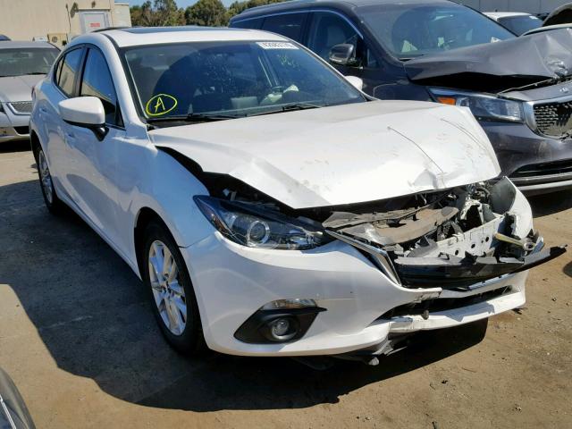 3MZBM1V71FM132745 - 2015 MAZDA MAZDA3 WHITE photo 1