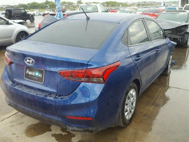 3KPC24A35JE033706 - 2018 HYUNDAI ACCENT SEL BLUE photo 4