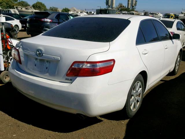 JTNBK46K273020788 - 2007 TOYOTA CAMRY NEW WHITE photo 4