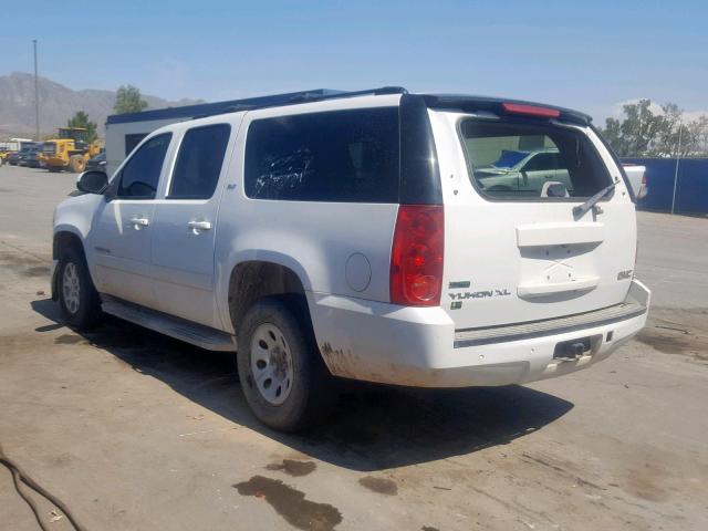 1GKUKKE35AR292272 - 2010 GMC YUKON XL K WHITE photo 3