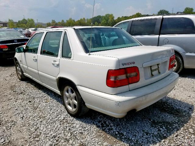 YV1LS55AXX2609126 - 1999 VOLVO S70 WHITE photo 3