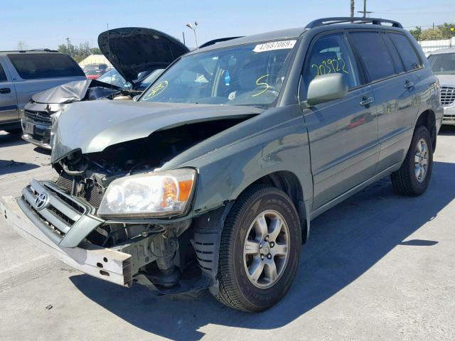 JTEEP21AX40038342 - 2004 TOYOTA HIGHLANDER GREEN photo 2