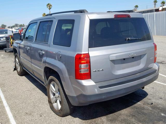 1C4NJRFB3HD175380 - 2017 JEEP PATRIOT LA SILVER photo 3