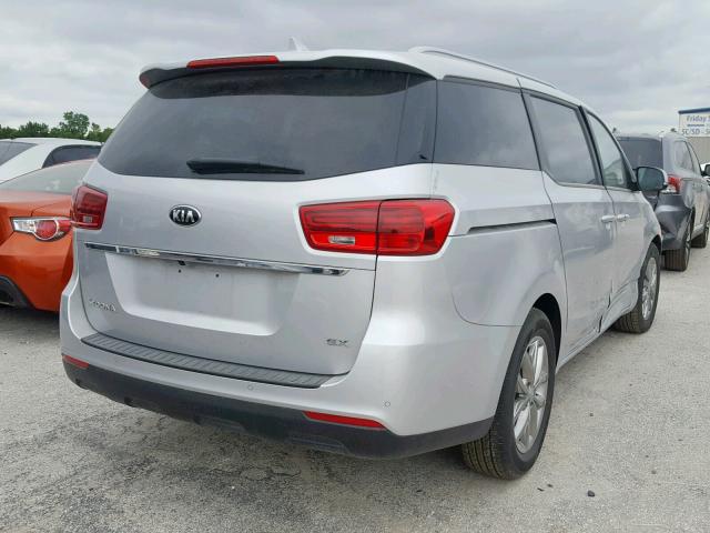 KNDMB5C11K6533715 - 2019 KIA SEDONA LX SILVER photo 4