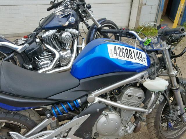 JKAEXEA147A024127 - 2007 KAWASAKI EX650 A Mavi foto 5