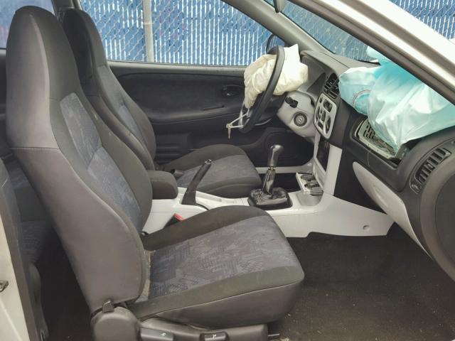 JA3AY11A81U012058 - 2001 MITSUBISHI MIRAGE DE WHITE photo 5