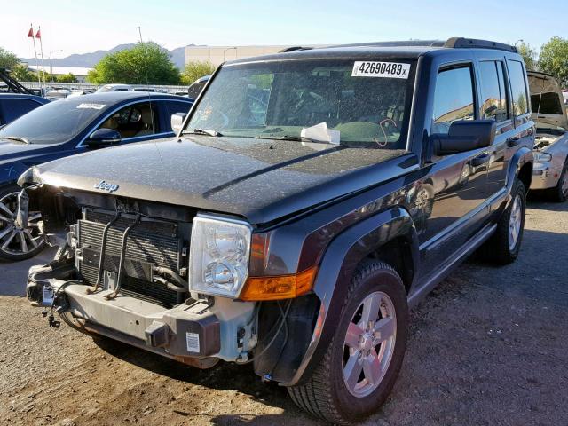 1J8HG48K76C271665 - 2006 JEEP COMMANDER GRAY photo 2