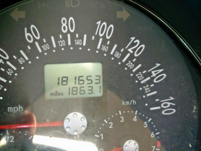 3VWDD21C52M417167 - 2002 VOLKSWAGEN NEW BEETLE ნაცრისფერი ფოტო 8